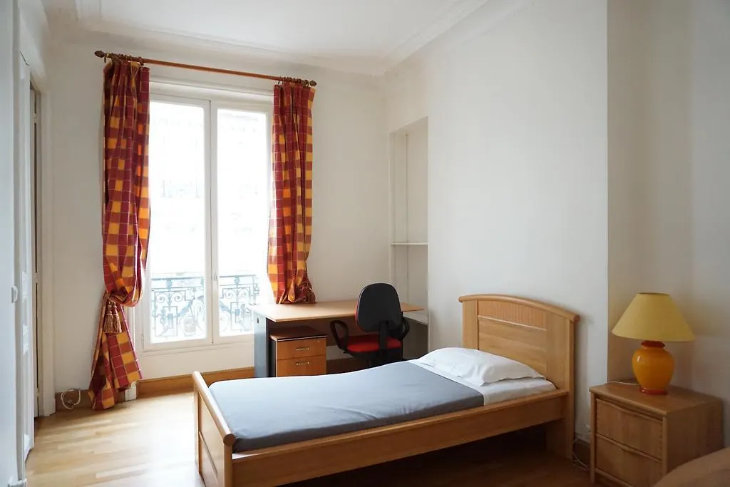 Avenue D'iena - 16 Apartment *
