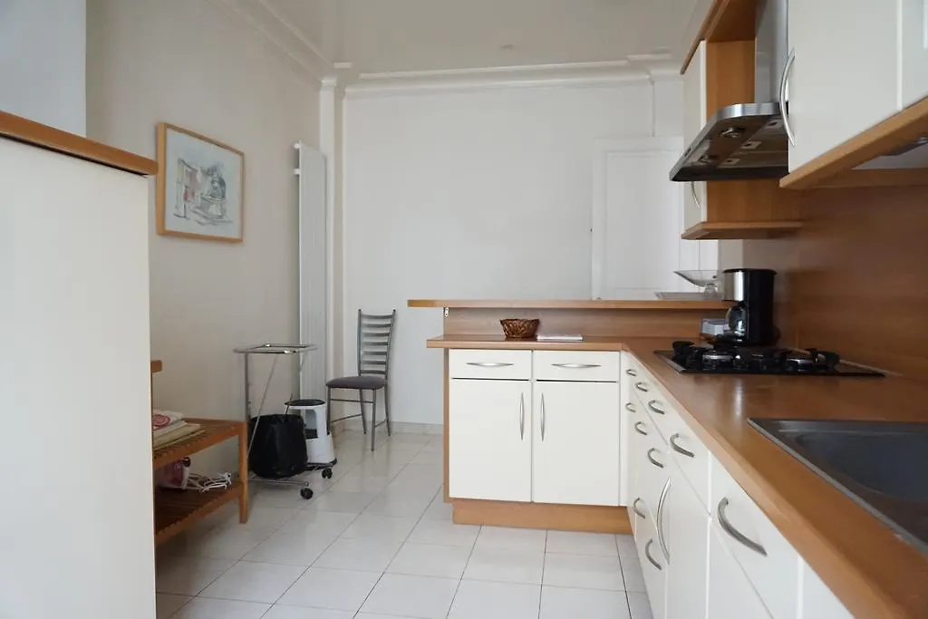 Apartament Avenue D'iena - 16 Paryż